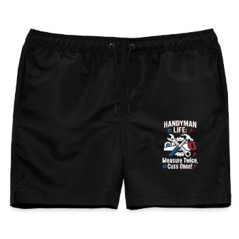 Handwerkerleben: Maß zwei Mal - Männer Badeshorts - Schwarz - Vorne - AI Model Male 178 light (178cm)
