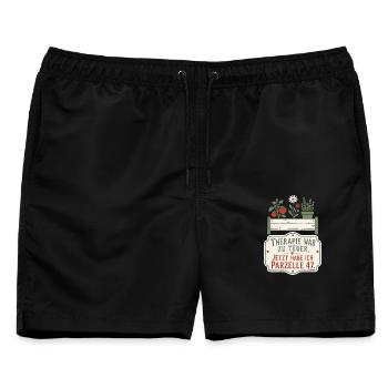 Parzelle 47 — Therapieersatz mit Unkraut - Männer Badeshorts - Schwarz - Vorne - AI Model Male 178 light (178cm)