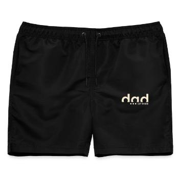 Dad of Three – Papa von drei Kindern - Männer Badeshorts - Schwarz - Vorne - AI Model Male 178 light (178cm)