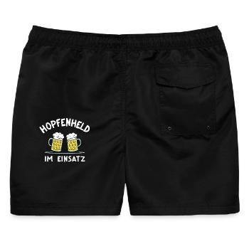 Hopfenheld im Einsatz Originelles Bier Geschenk - Männer Badeshorts - Schwarz - Hinten - AI Model Male 178 light (178cm)
