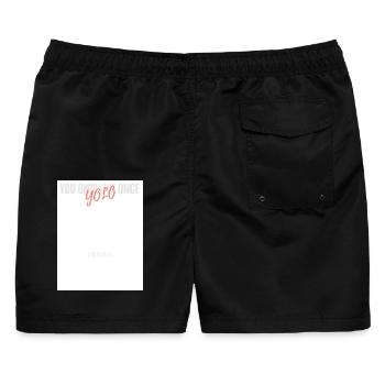 YOLO-Schrift auf einem weißen Trikot - Männer Badeshorts - Schwarz - Hinten - AI Model Male 178 light (178cm)