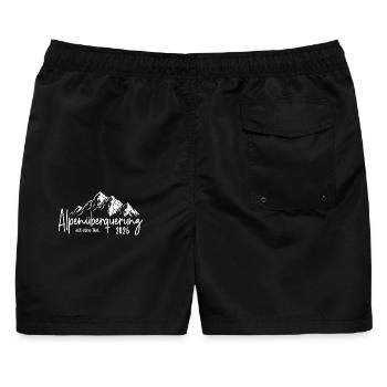 Alpenüberquerung Alpe Adria Trail 2026 - Männer Badeshorts - Schwarz - Hinten - AI Model Male 178 light (178cm)