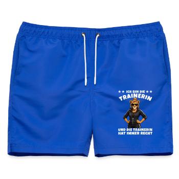 Ich bin die Trainerin Löwe hat immer Recht - Männer Badeshorts - Royalblau - Vorne - AI Model Male 178 light (178cm)