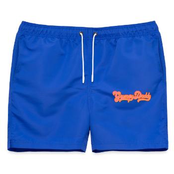 Grumpy Daddy Retro Script - Farbe "Exploitation" - Männer Badeshorts - Royalblau - Vorne - AI Model Male 178 light (178cm)