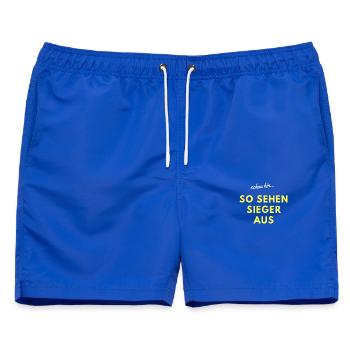 so sehen sieger aus - Männer Badeshorts - Royalblau - Vorne - AI Model Male 178 light (178cm)