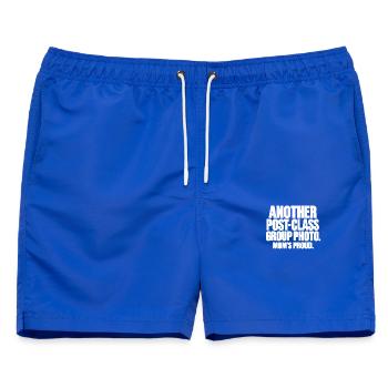 NoBS Grappling – Post-Class Group Photo - Männer Badeshorts - Royalblau - Vorne - AI Model Male 178 light (178cm)