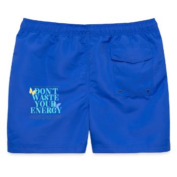 Motivierendes Energy Zitat Design - Männer Badeshorts - Royalblau - Hinten - AI Model Male 178 light (178cm)