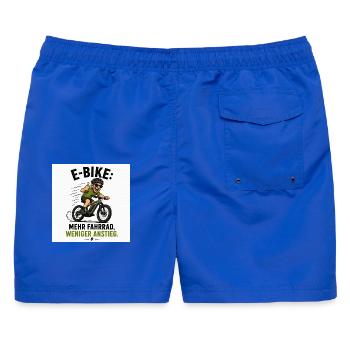 E-Bike Spaß: Mehr Rad, Weniger Anstieg - Männer Badeshorts - Royalblau - Hinten - AI Model Male 178 light (178cm)