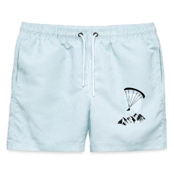 Paragliding über Berge - Männer Badeshorts - hellblau gestreift - Vorne - AI Model Male 178 light (178cm)