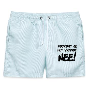 Bevor Sie fragen: NEIN! Humor Shirt * - Männer Badeshorts - hellblau gestreift - Vorne - AI Model Male 178 light (178cm)