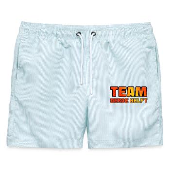 Team dritte Halbzeit. Für echte Fußballfans * - Männer Badeshorts - hellblau gestreift - Vorne - AI Model Male 178 light (178cm)