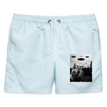 Eichhörnchen Auserirdisch Invasion Uap Weirdcore - Männer Badeshorts - hellblau gestreift - Vorne - AI Model Male 178 light (178cm)