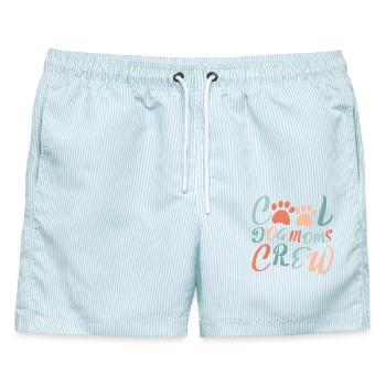 Cool Dog Moms Crew – Modernes Hundemama Design - Männer Badeshorts - hellblau gestreift - Vorne - AI Model Male 178 light (178cm)