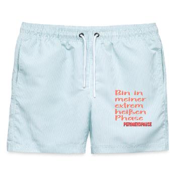 PERIMENOPAUSE HITZE - Männer Badeshorts - hellblau gestreift - Vorne - AI Model Male 178 light (178cm)
