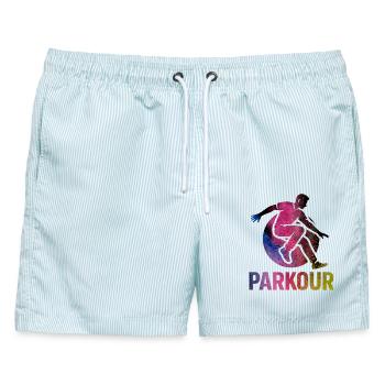 Parkour Sprung - Dynamisches Urban Design - Männer Badeshorts - hellblau gestreift - Vorne - AI Model Male 178 light (178cm)