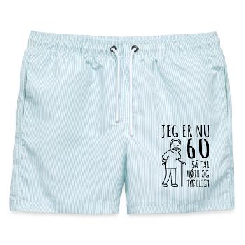 60. Geburtstag, 60 Jahre Mann, ich bin jetzt 60 - Männer Badeshorts - hellblau gestreift - Vorne - AI Model Male 178 light (178cm)