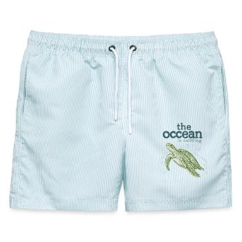 the ocean is calling - Meeresschildkröte - Männer Badeshorts - hellblau gestreift - Vorne - AI Model Male 178 light (178cm)