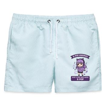 K-Pop-Grooves – einfach ein Mädchen, das K-Pop-Musik liebt - Männer Badeshorts - hellblau gestreift - Vorne - AI Model Male 178 light (178cm)