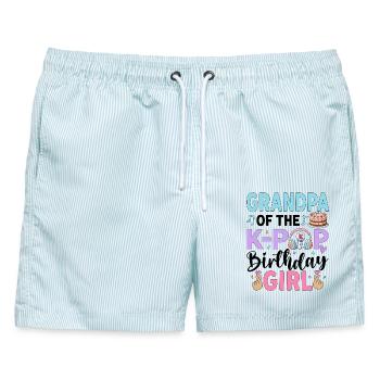Grandpa Of The K-Pop Birthday Girl - Männer Badeshorts - hellblau gestreift - Vorne - AI Model Male 178 light (178cm)