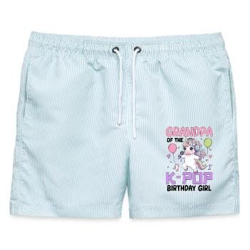 Grandpa Of The K Pop Birthday Girl - Männer Badeshorts - hellblau gestreift - Vorne - AI Model Male 178 light (178cm)