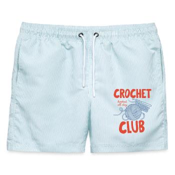Häkelclub – Den ganzen Tag gehakt – Retro-Basteln - Männer Badeshorts - hellblau gestreift - Vorne - AI Model Male 178 light (178cm)