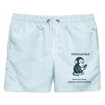 Introvertierter – Endloses Doomscrolling - Männer Badeshorts - hellblau gestreift - Vorne - AI Model Male 178 light (178cm)