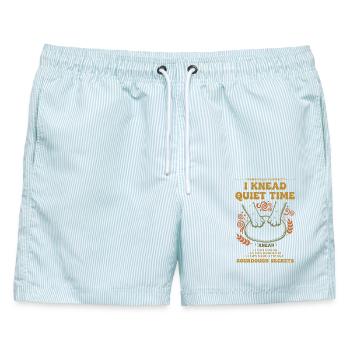 Sauerteig knete ich ruhige Zeit Brotbacken - Männer Badeshorts - hellblau gestreift - Vorne - AI Model Male 178 light (178cm)