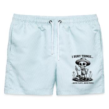 Skelettgärtner: Ich vergrabe Dinge - Männer Badeshorts - hellblau gestreift - Vorne - AI Model Male 178 light (178cm)