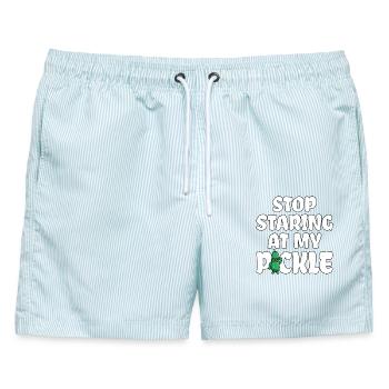 Stop Staring At My Pickle Gurke Lustige Sprüche - Männer Badeshorts - hellblau gestreift - Vorne - AI Model Male 178 light (178cm)