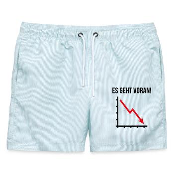 Es Geht Voran! (Fortschritt / Abwärts / POS 2C) - Männer Badeshorts - hellblau gestreift - Vorne - AI Model Male 178 light (178cm)