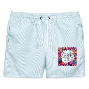 Häkelshirt Farbexplosion - Männer Badeshorts - hellblau gestreift - Vorne - AI Model Male 178 light (178cm)