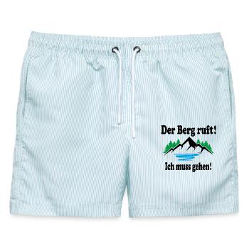 Der Berg ruft Wandern In die Berge gehen steigen - Männer Badeshorts - hellblau gestreift - Vorne - AI Model Male 178 light (178cm)