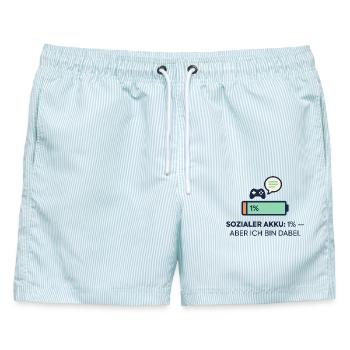 Sozialer Akku 1% – Dabei! - Männer Badeshorts - hellblau gestreift - Vorne - AI Model Male 178 light (178cm)
