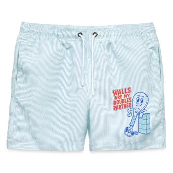 Padel – Walls Are My Doubles Partner - Männer Badeshorts - hellblau gestreift - Vorne - AI Model Male 178 light (178cm)