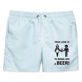Wahre Liebe ist, ihm ein Bier zu bringen! (Trinker / 1C) - Männer Badeshorts - hellblau gestreift - Vorne - AI Model Male 178 light (178cm)