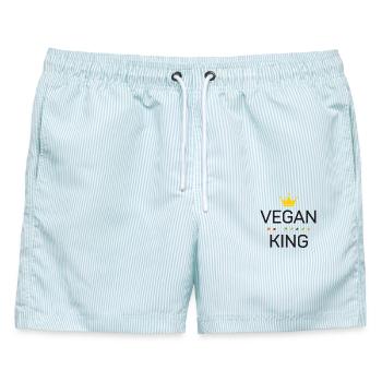 Veganer König - Männer Badeshorts - hellblau gestreift - Vorne - AI Model Male 178 light (178cm)