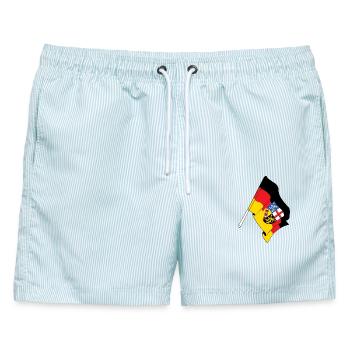 Flagge Saarland - Männer Badeshorts - hellblau gestreift - Vorne - AI Model Male 178 light (178cm)