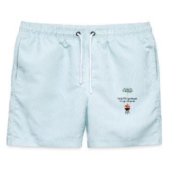 Grill Talk & Garten Sass - Männer Badeshorts - hellblau gestreift - Vorne - AI Model Male 178 light (178cm)