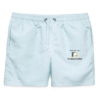 Vertrau mir, ich bin Webdesigner - Männer Badeshorts - hellblau gestreift - Vorne - AI Model Male 178 light (178cm)
