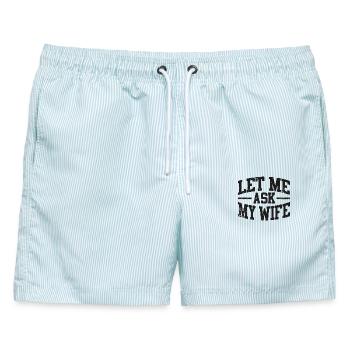 Lass mich meine Frau fragen - Männer Badeshorts - hellblau gestreift - Vorne - AI Model Male 178 light (178cm)