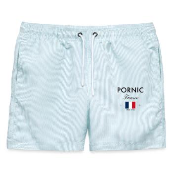 Pornic Frankreich Koordinaten Reise Souvenir - Männer Badeshorts - hellblau gestreift - Vorne - AI Model Male 178 light (178cm)