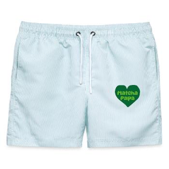 Matcha Papa Herzdesign - Männer Badeshorts - hellblau gestreift - Vorne - AI Model Male 178 light (178cm)