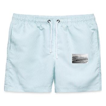 M33 Straßenbahn in Göteborg - 35mm Film Fotografie S/W - Männer Badeshorts - hellblau gestreift - Vorne - AI Model Male 178 light (178cm)