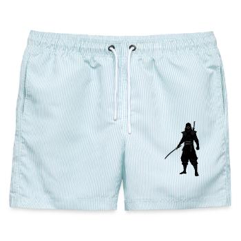 Doppelarmige Ninja-Kampfhaltung - Männer Badeshorts - hellblau gestreift - Vorne - AI Model Male 178 light (178cm)