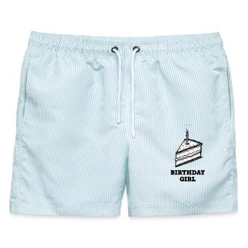Geburtstagskuchen für das Geburtstagskind - Männer Badeshorts - hellblau gestreift - Vorne - AI Model Male 178 light (178cm)