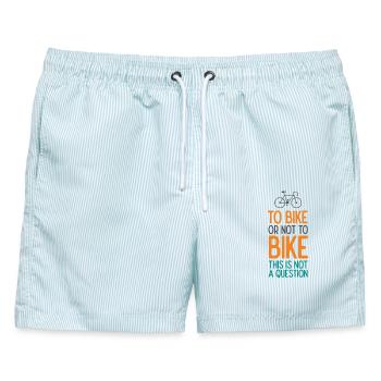 Mit dem Fahrrad oder nicht mit dem Fahrrad. Das ist keine Frage - Männer Badeshorts - hellblau gestreift - Vorne - AI Model Male 178 light (178cm)