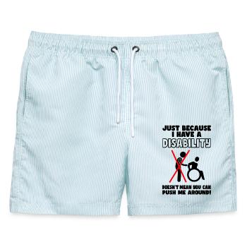 Obwohl ich eine Behinderung habe, schiebt der Rollstuhl nicht # - Männer Badeshorts - hellblau gestreift - Vorne - AI Model Male 178 light (178cm)