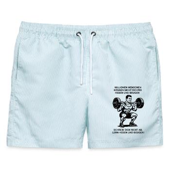 Powerlifting Motivation - Männer Badeshorts - hellblau gestreift - Vorne - AI Model Male 178 light (178cm)