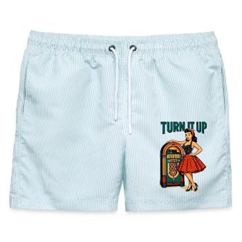 Rockabilly Pin-Up: Retro Jukebox Turn It Up - Männer Badeshorts - hellblau gestreift - Vorne - AI Model Male 178 light (178cm)