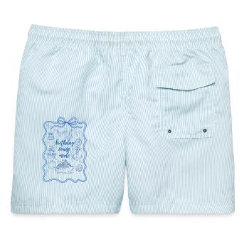 Geburtstag Kreuzfahrt Urlaub Schiff Reise Gruppen  - Männer Badeshorts - hellblau gestreift - Hinten - AI Model Male 178 light (178cm)